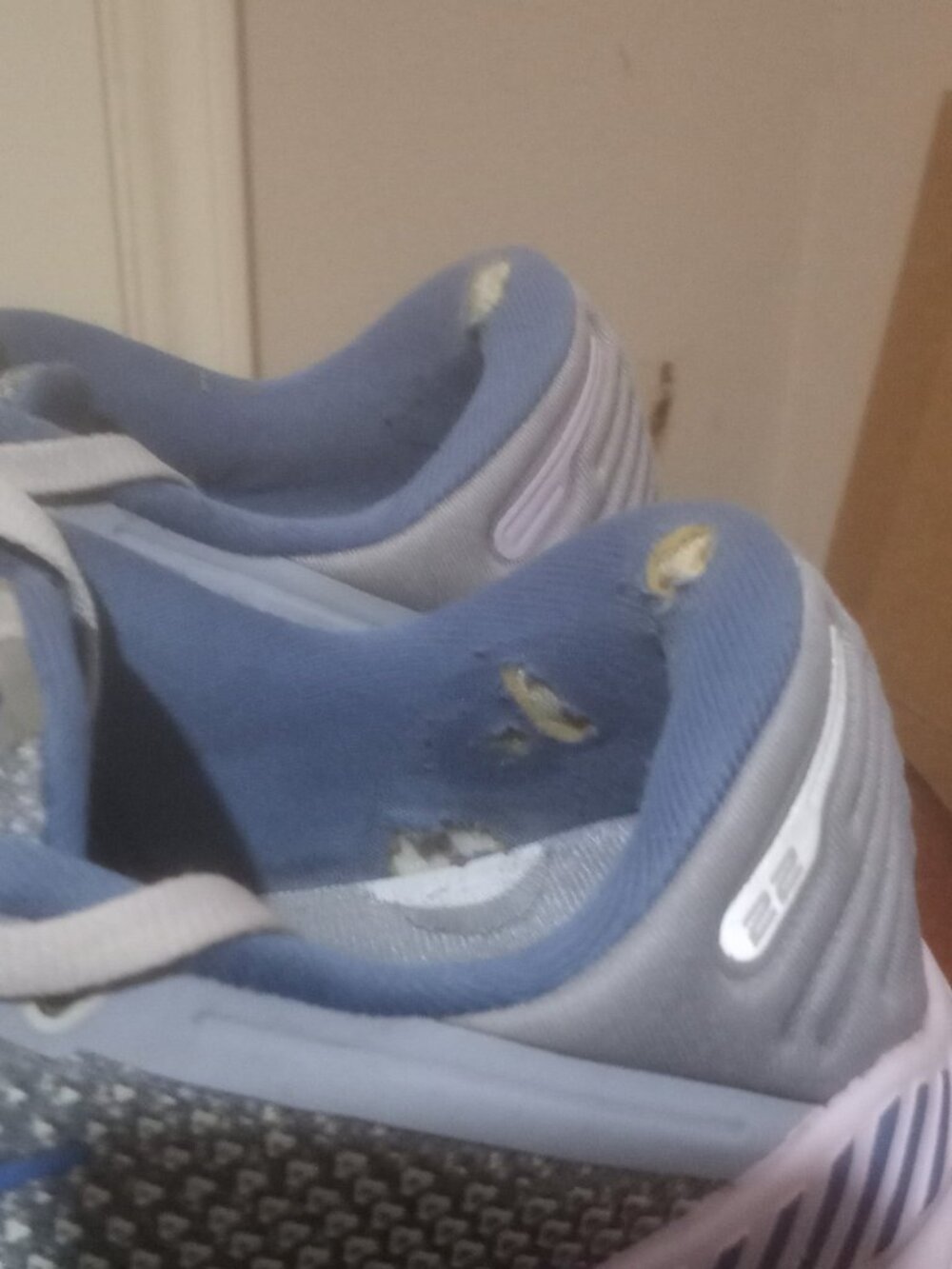 Brooks Adrenaline GTS 22 Womens Running Shoes Blue Lilac Size 11 1203531B589 - Picture 11 of 14